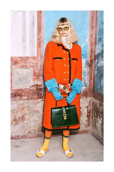 Look 13